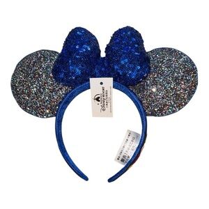 NWT Walt Disney World Minnie Mouse ears headband.